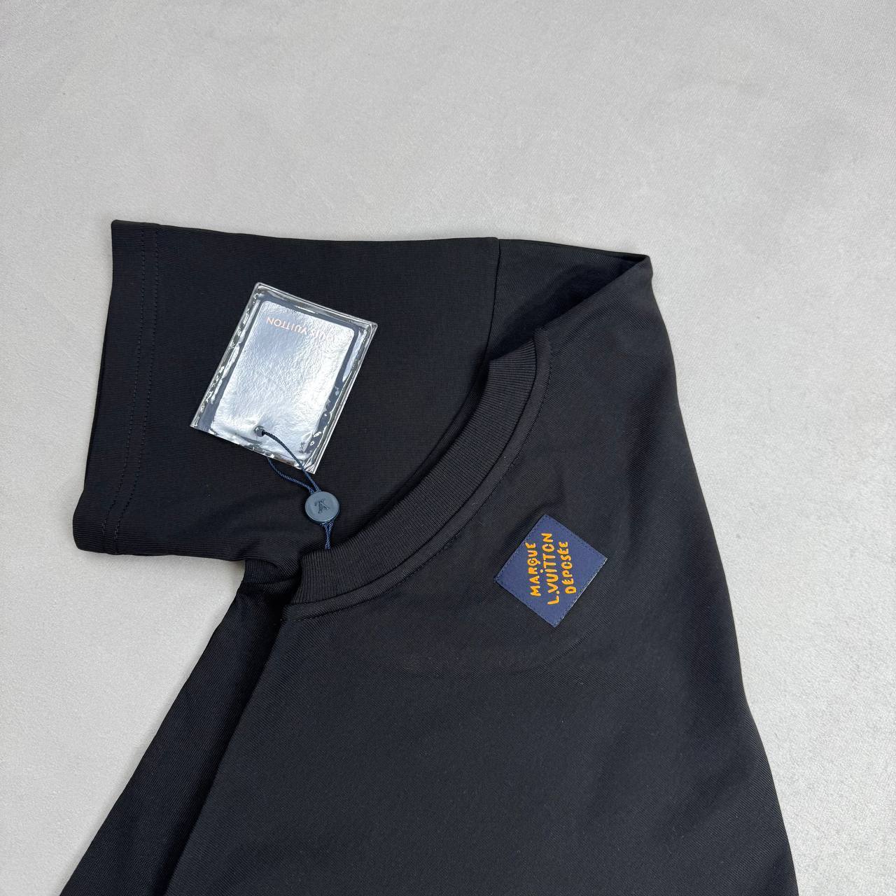 Louis Vuitton LV Men's Cream Monogram Short Sleeve T-Shirts Mens in 2 Color UK Reps AAA Quality