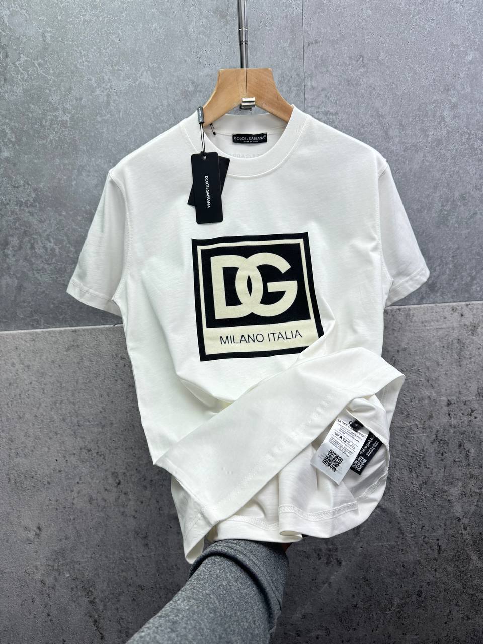 Dolce & Gabbana Box Logo Regular Fit T-shirts Mens in 2 Colors Best Sale UK Reps AAA Quality