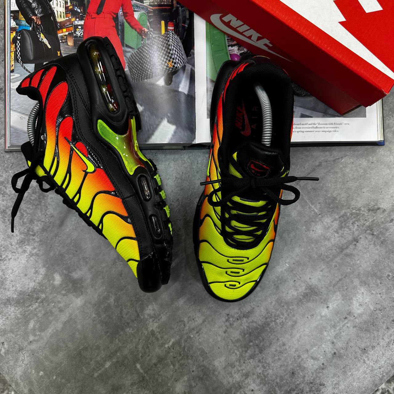 Nike TN Air Max Plus Black Volt Solar Red Mens Trainers Best Sale AAA Quality Sale UK
