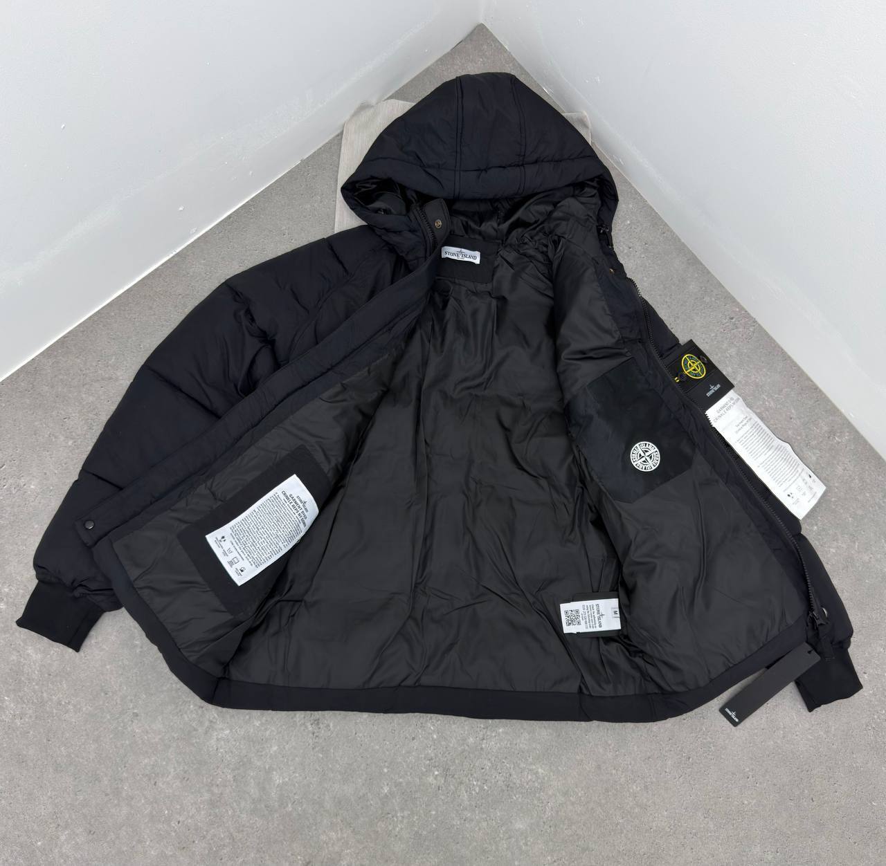 Stone Island Crinkle Reps Hooded Down Jacket Mens in 2 Colors UK Reps AAA Quality