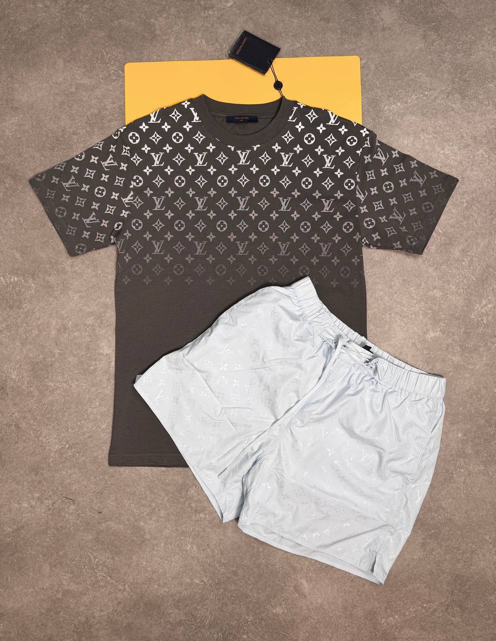Louis Vuitton Gradient T Shirts & Shorts Sets LV Logo Short Sleeve Tee Shirt Monogram Black For MENs UK Reps AAA Quality