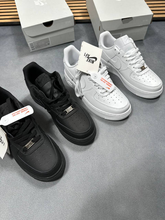 Nike Air Force 1 Low Triple Black Womens Shoes Premium Fakes UK Reps AAA Quality