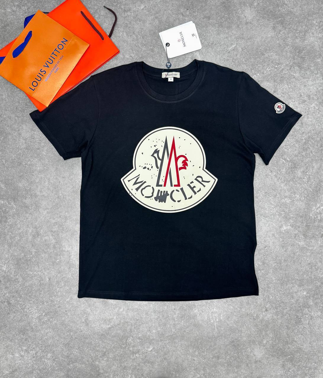 Moncler Logo Patch Short Sleeve T-Shirts Mens in 2 Colors UK Reps AAA Quality