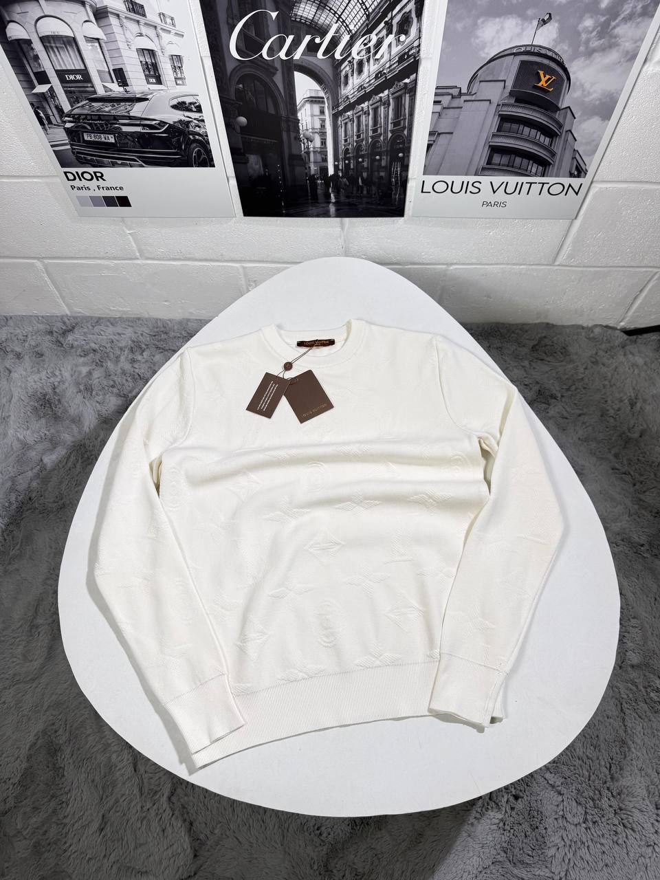 Louis Vuitton Monogram Embossed Pullover Crewneck Ready-to-Wear Mens in 2 Colors Jumpers UK Reps AAA Quality