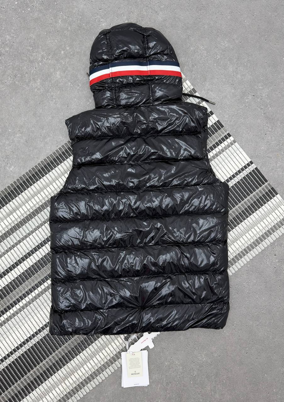 Moncler Lanoux Glossy Puffer Hooded Down Gilet Mens in Multiple Colors Best Sale UK Reps AAA Quality