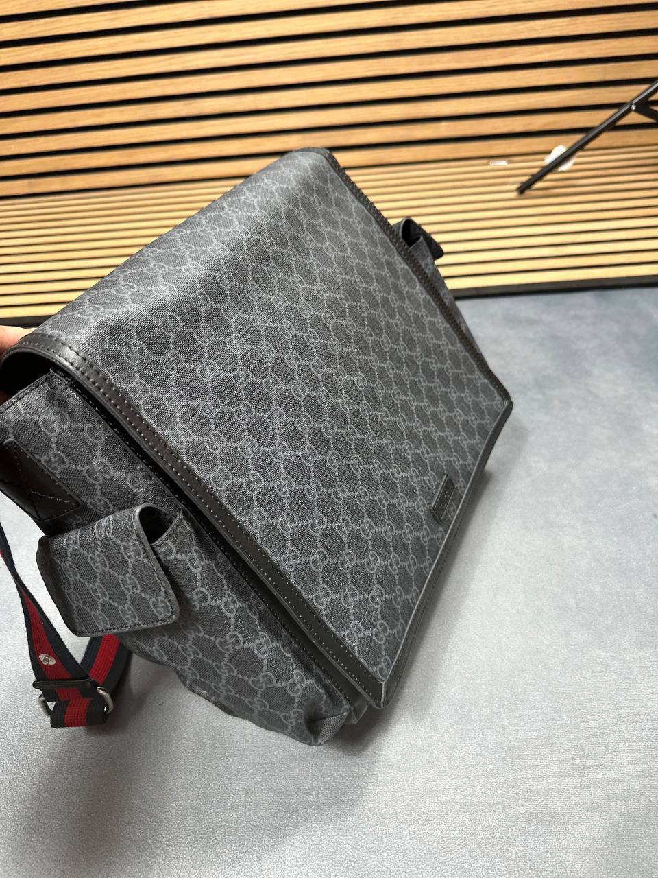 Gucci Large Changing Bag in GG Supreme Monogram Large Canvas in Black UK Reps AAA Quality