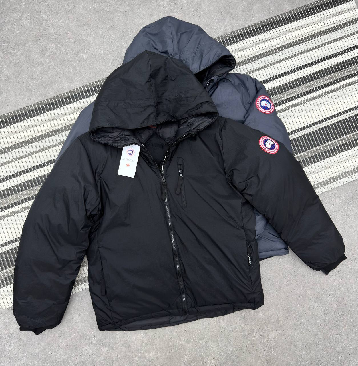 Canada Goose Puffer Lodge Jackets Mens in 2 Colors Best Sale UK Reps AAA Quality