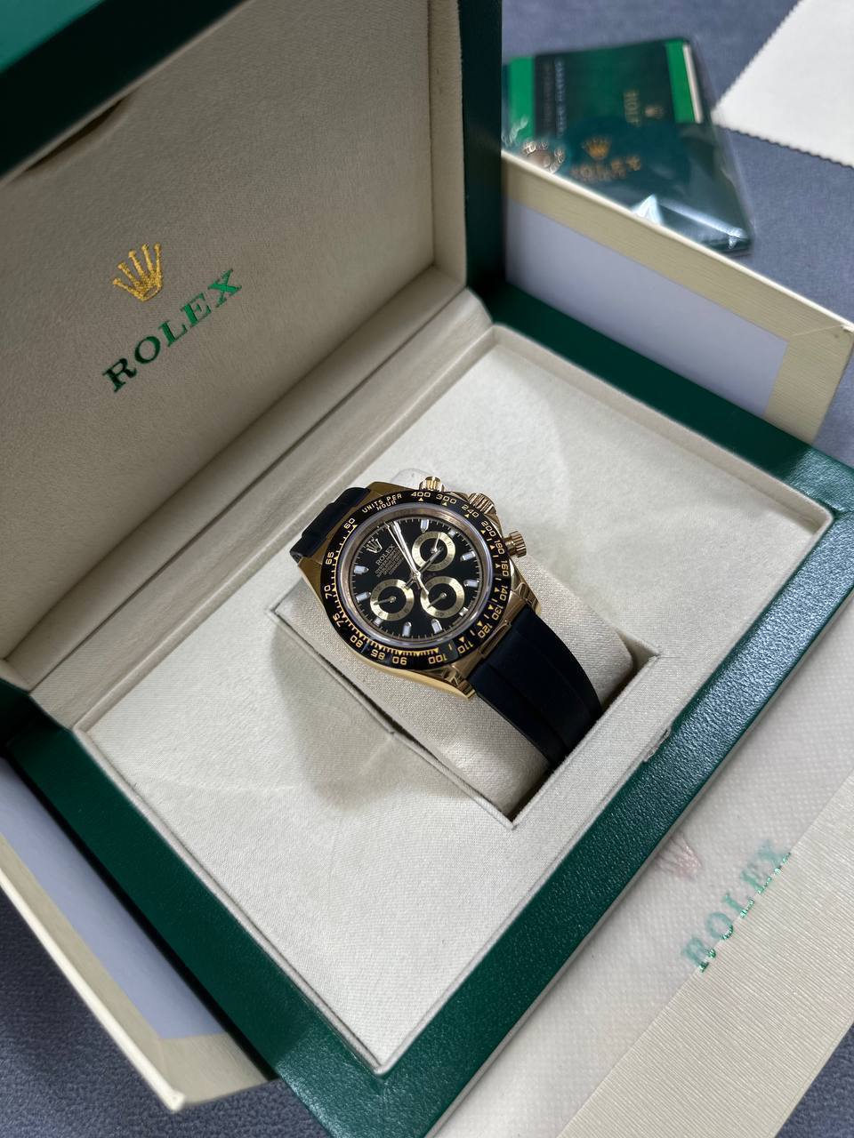 Rolex Daytona Black Dial Black Rubber Strap Oysterflex Men's Watch AAA Quality UK Reps