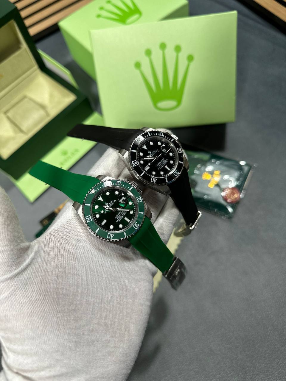 Rolex Submariner Date Hulk Mens Watch in 2 Colors Best Sale UK Reps AAA Quality