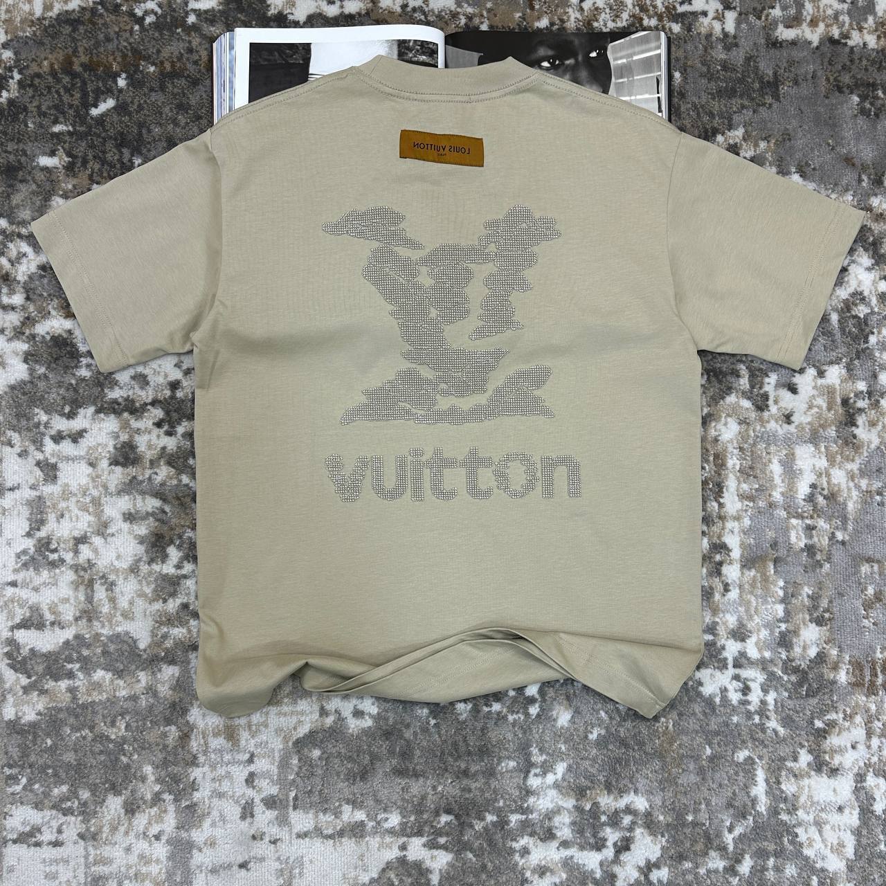Louis Vuitton Embroidered Signature Cotton T-Shirts in 2 Colors Mens Ready to Wear UK Reps Best Sale