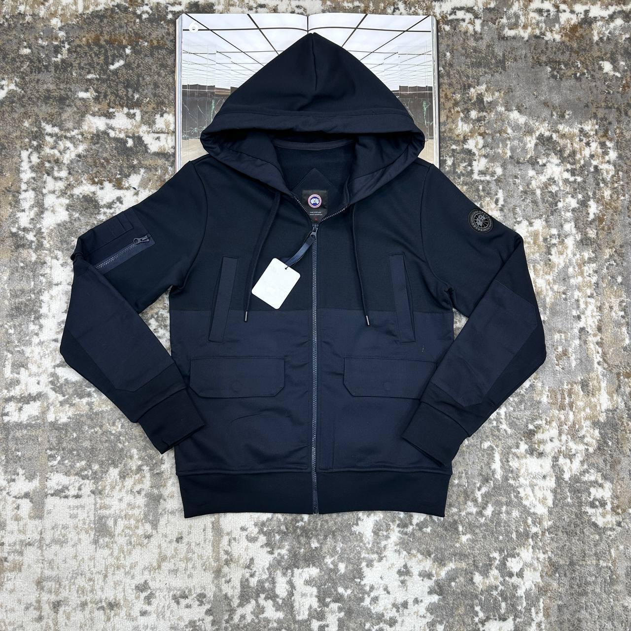 Canada Goose Huron Classic Logo Jackets Mens in Multiple Colors Best Sale UK Reps AAA Quality