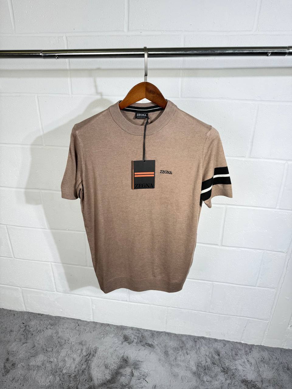 Zegna Logo Embroidered Round Neck Mens T-Shirts Fancy Fashion Short Sleeves UK Reps AAA Quality