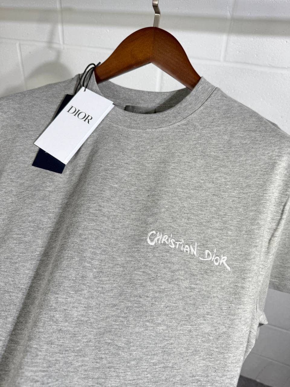Christian Dior Blue Embroidery Logo Couture Relaxed Fit Tshirts Mens in Multiple Colors UK Reps AAA Quality